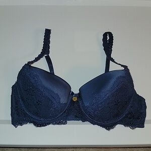 (J15) Versace Bra Size 34C underwire